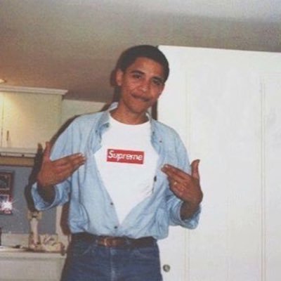 Profile Picture of Derek (@TheShower) on Twitter