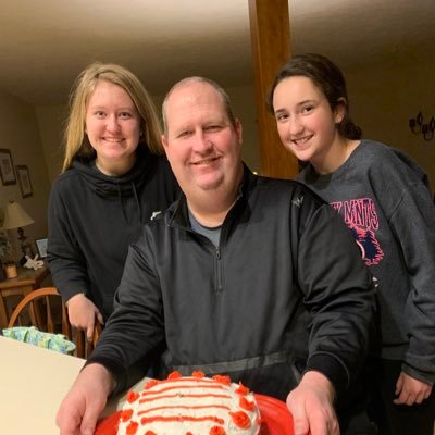 Profile Picture of Mike Tepe (@Tepster12) on Twitter