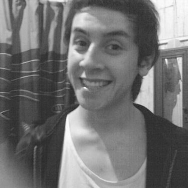 Aaron Paredes - Twitter Profile Picture of Aaron Paredes (@aaronparedes) on Twitter