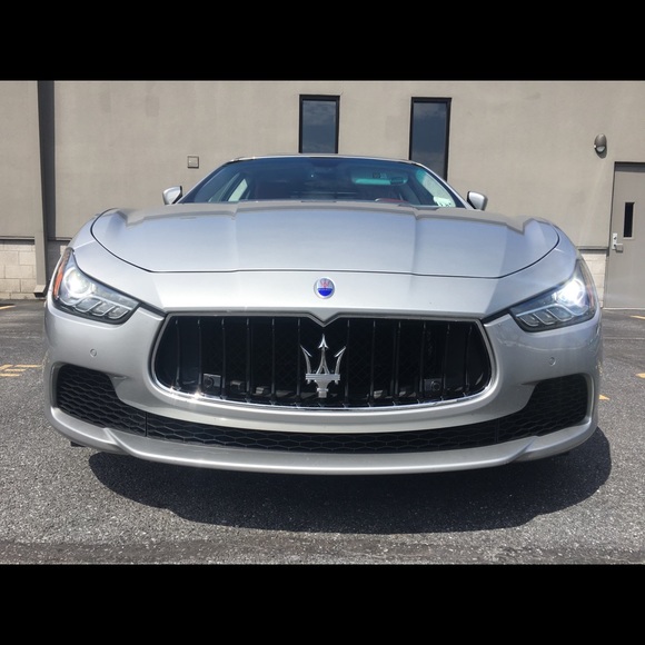 Profile Picture of Andrew Dale (@dales2) on Poshmark