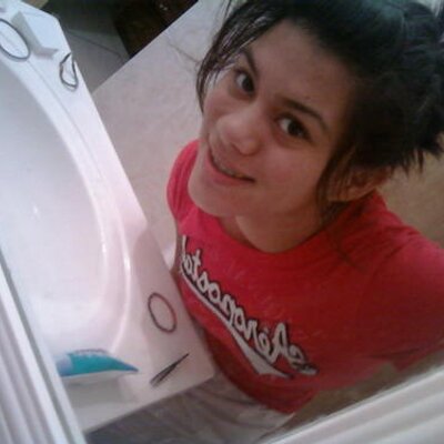 Profile Picture of Iris Alanis (@alanis71793) on Twitter