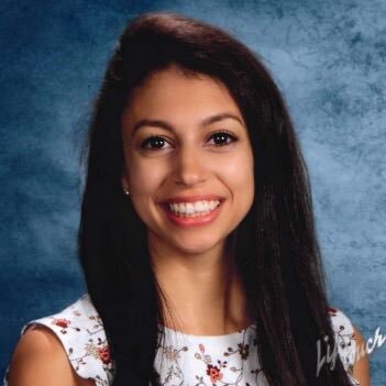Profile Picture of Lauren Carney (@MsCarneysClass) on Twitter
