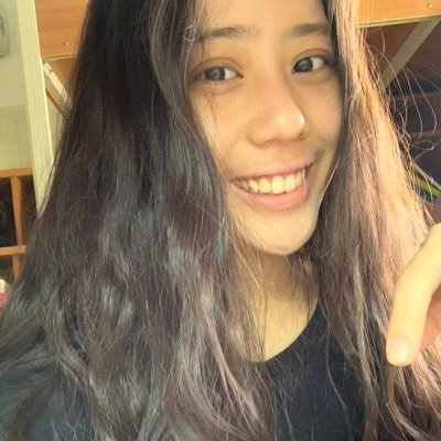 Nai Wen Lou - Twitter Profile Picture of Nai Wen Lou (@yvonnenaiwen) on Twitter