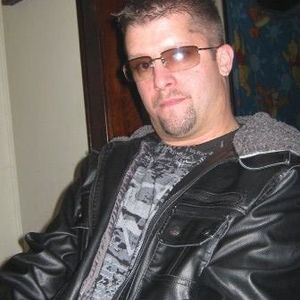 Profile Picture of Adam Mcmahon (@irishbeerpong) on Myspace