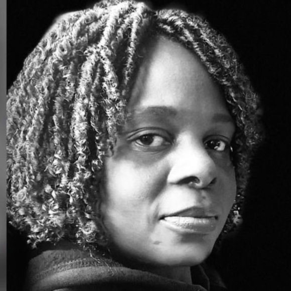 Profile Picture of Rima Okungu (@rimaokungu) on Poshmark