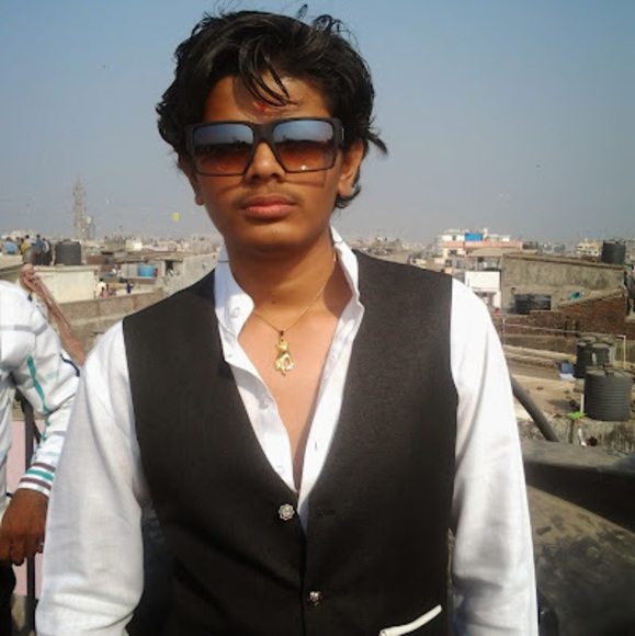 Profile Picture of Haresh Jasoliya (@hareshjasoliya) on Poshmark