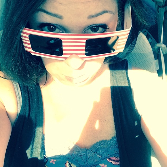 Profile Picture of Katie Randles (@krandles) on Poshmark