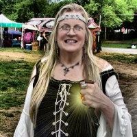 Profile Picture of Stephanie Whitenton-Cox (@wriverwriter) on Pinterest