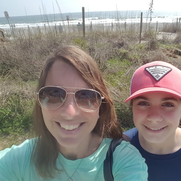 Profile Picture of Kelly Wilkins (@wilkinsjos) on Poshmark