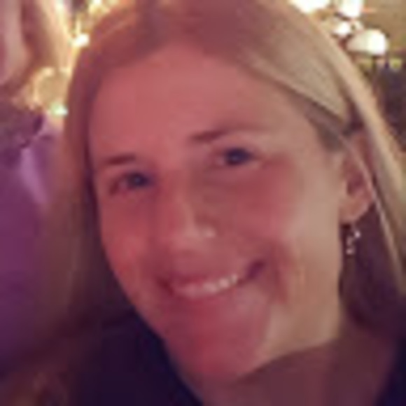 Profile Picture of Kellie Claflin (@kellielc22) on Poshmark