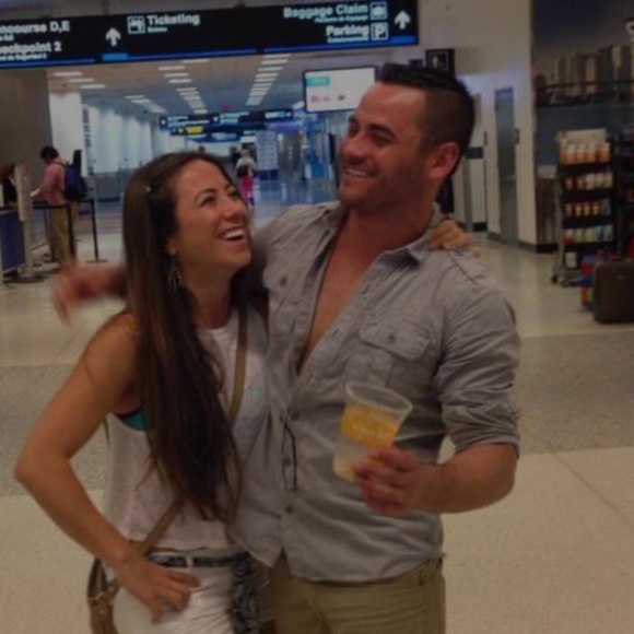 Katherine Klagges - Poshmark Profile Picture of Katherine Klagges (@kathyleijer) on Poshmark