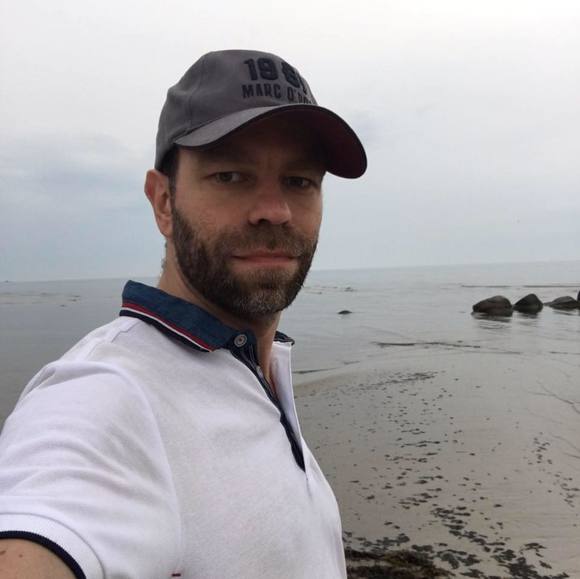 Profile Picture of Māris Rutkis (@maricios) on Poshmark