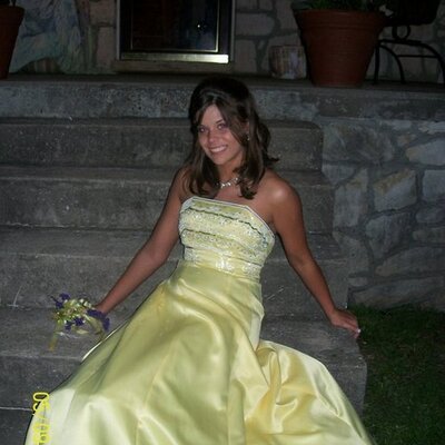 Profile Picture of Ariel Hodge (@14adhodge) on Twitter