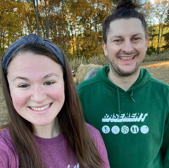 Nikki Sivret - Poshmark Profile Picture of Nikki Sivret (@nikkisivret) on Poshmark