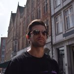 Profile Picture of Derek Robert (@derekrobertp) on Instagram