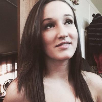 Profile Picture of Jessie Carson (@JessieCarson18) on Twitter