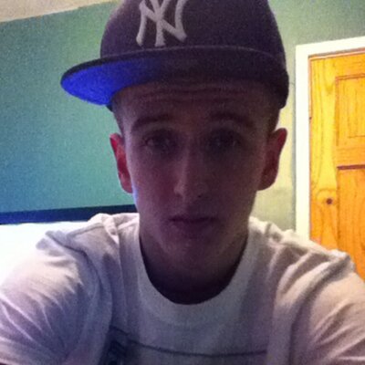 Profile Picture of Danny Evans (@Danny_Bundy97) on Twitter