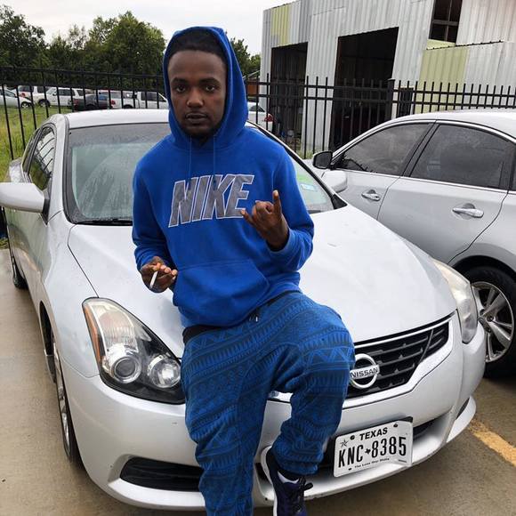 Profile Picture of Wade Beard (@prodigykidd57) on Poshmark