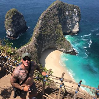 Profile Picture of Benny Gilbert (@benny.gilbert) on Facebook