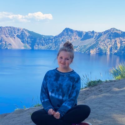 Profile Picture of Alexa Peck (@AlexaPeck2) on Twitter