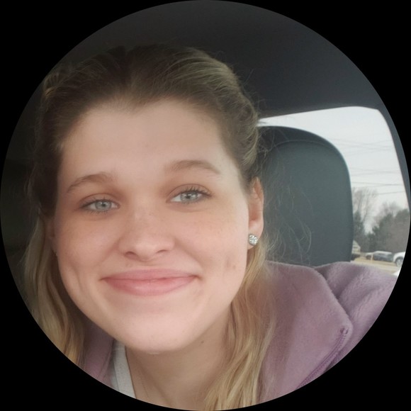 Cara Winterbower - Poshmark Profile Picture of Cara Winterbower (@carawinterbower) on Poshmark