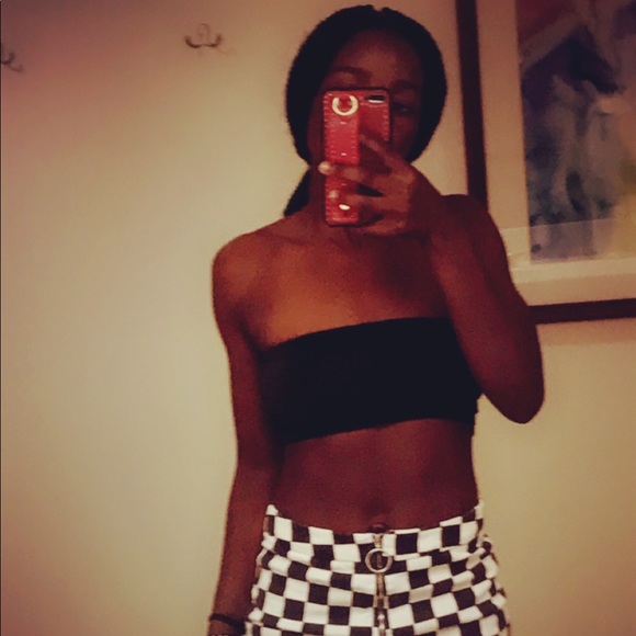 Profile Picture of Edner Oloo (@edneroloo) on Poshmark