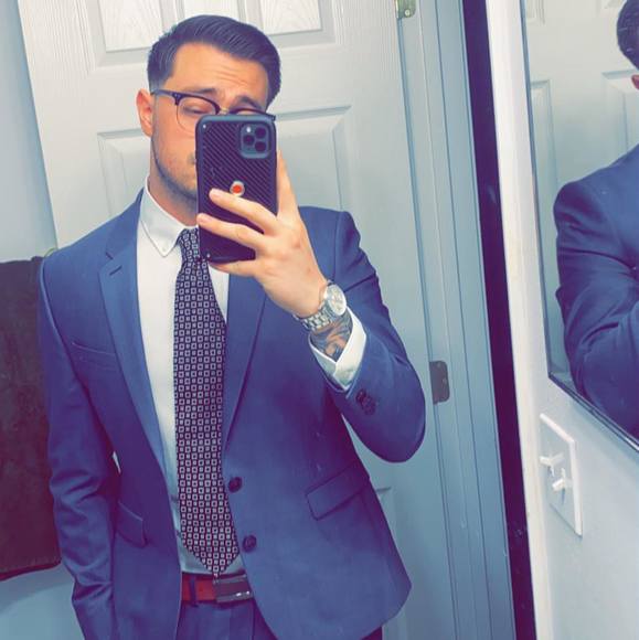 Kevin Antaya - Poshmark Profile Picture of Kevin Antaya (@antayak) on Poshmark