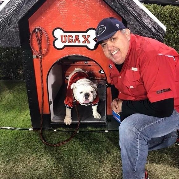 Profile Picture of Craig Self (@craig_self) on Poshmark