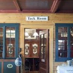 Profile Picture of #TackRoomFriday 🏇 (@tackroomfriday) on Twitter
