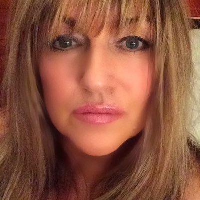 Profile Picture of Denise Stringer (@stringer_denise) on Twitter