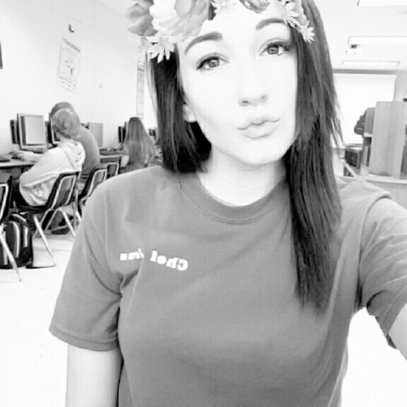 Profile Picture of Jesseka Wellington (@jesseka108) on Poshmark