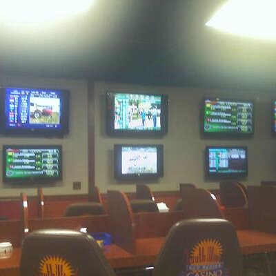 Profile Picture of Tony Pemberton (@TonyP_68) on Twitter