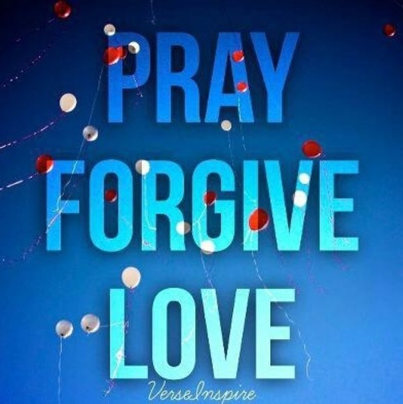 Kelly Moraine - Poshmark Profile Picture of Kelly Moraine (@kellykares) on Poshmark