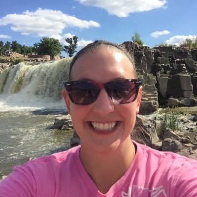 Profile Picture of Lindsay Benson (@Bensoninthecity) on Twitter