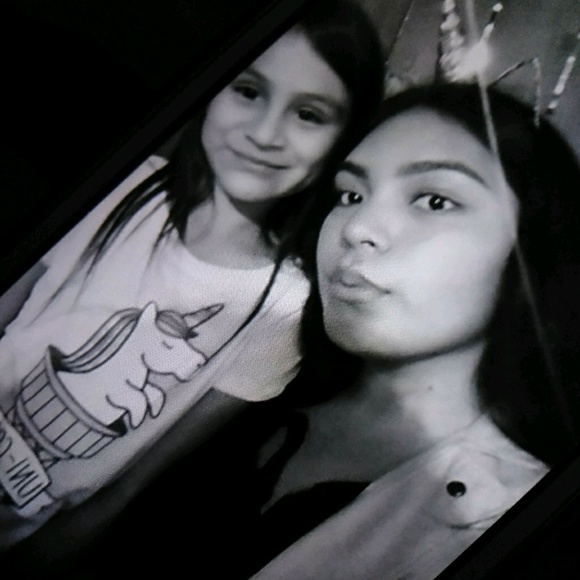 Lilyanne Pantaleon - Poshmark Profile Picture of Lilyanne Pantaleon (@lilyyanne_) on Poshmark