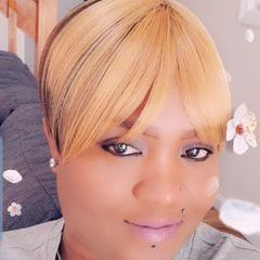 Profile Picture of Andrea Sinclair (@@andreasinclair) on Tiktok