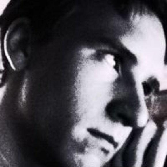 Profile Picture of Jon Wahlen (@jtwahlen) on Poshmark