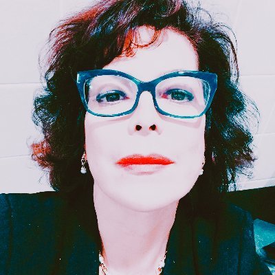Profile Picture of Elizabeth Rice (@Rice_Elizabeth_) on Twitter