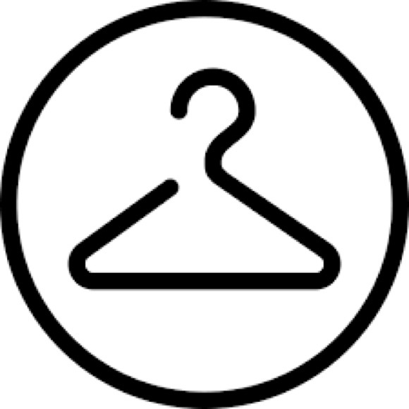 Profile Picture of Angela Rowselll (@angela_rowselll) on Poshmark