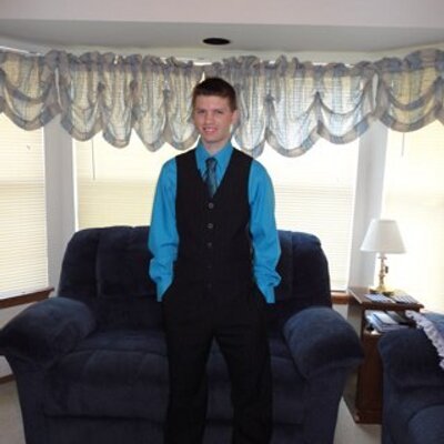 Profile Picture of Nick Voelker (@NickVoelker) on Twitter