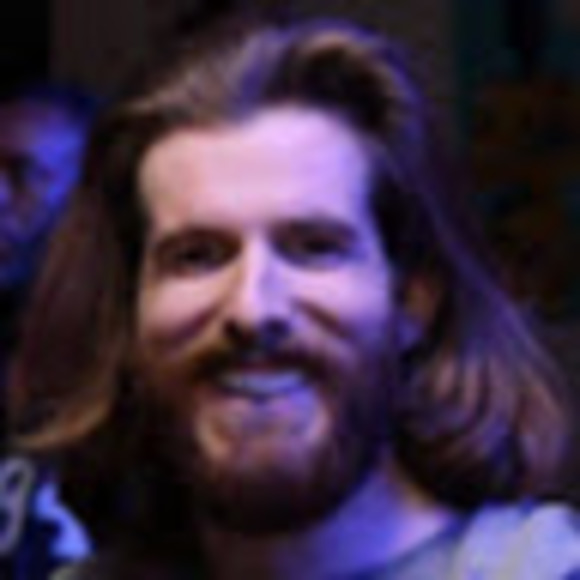 Profile Picture of Matthew Zuckerman (@matthewzuckerma) on Poshmark
