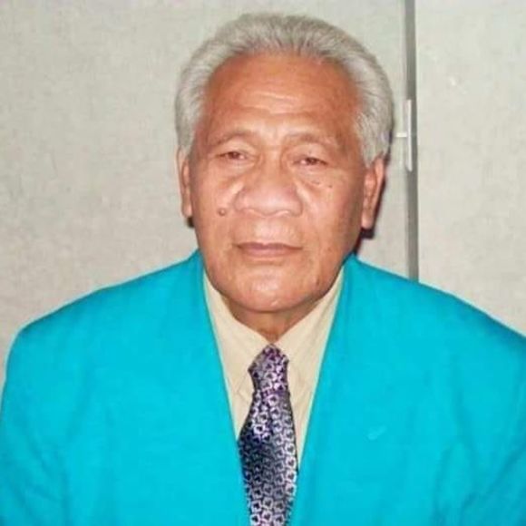 Profile Picture of Don Manusina (@donmanusina82) on Poshmark