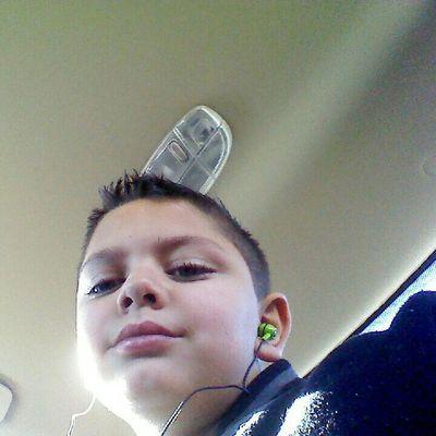 Profile Picture of James Sisco (@f952a2d519a74bb) on Twitter