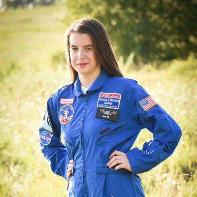 Profile Picture of Abigail Fry (@AbbyAstro) on Twitter