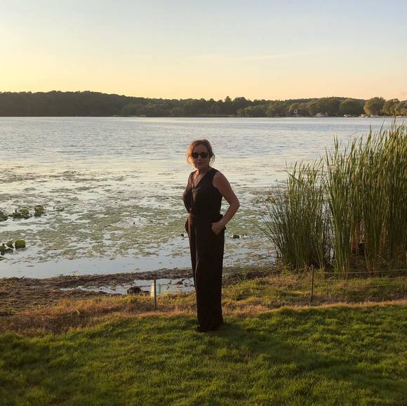 Profile Picture of Rosa Esparza schaefer (@rosaschaefer2) on Poshmark