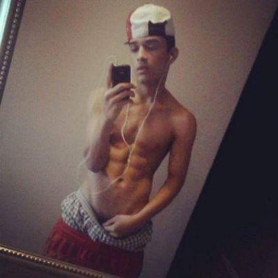 Profile Picture of Israel Rivera (@HerbGang96) on Twitter
