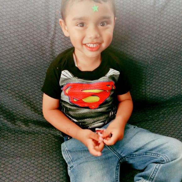 Profile Picture of Juan Jimenez (@donky40) on Poshmark