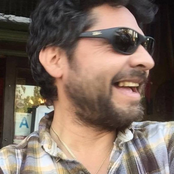 Profile Picture of Arab-omar Batarse (@abatarse) on Poshmark