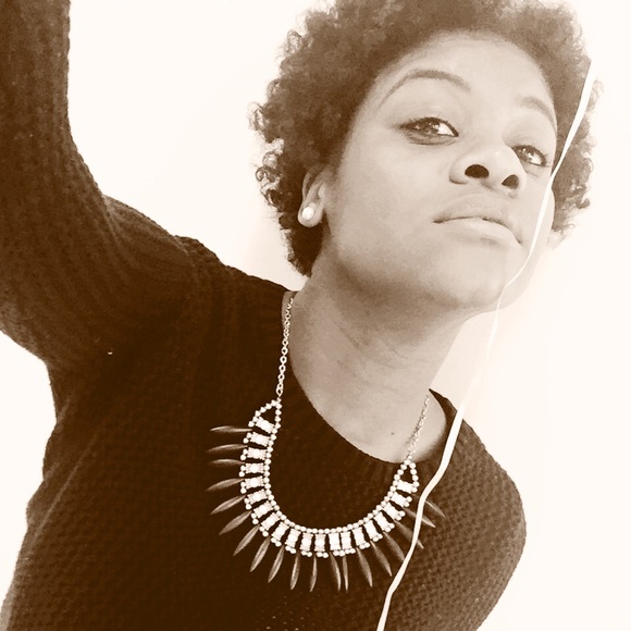 Profile Picture of Silvana Dupigny (@silvanad) on Poshmark