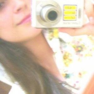 Profile Picture of Lilian (@lilianreis) on Myspace